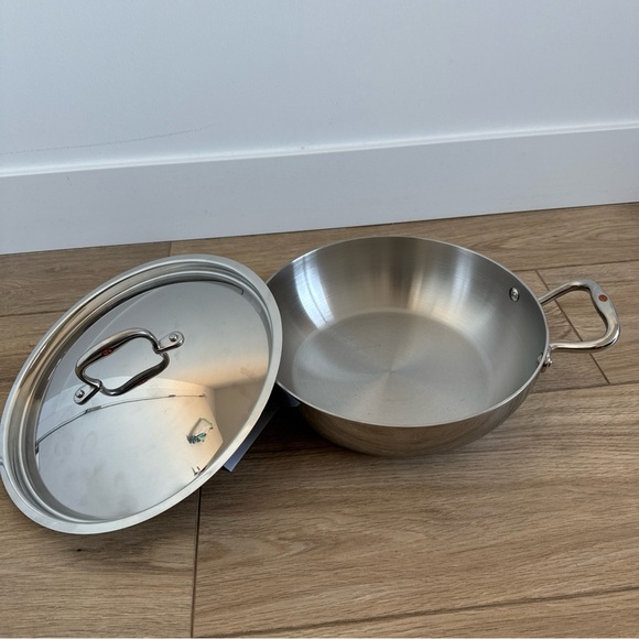 Brand New Ruffoni Pan 3.5 qt 5 Ply X-Core Premium Stainless Steel w/ Lid - Picture 4 of 5